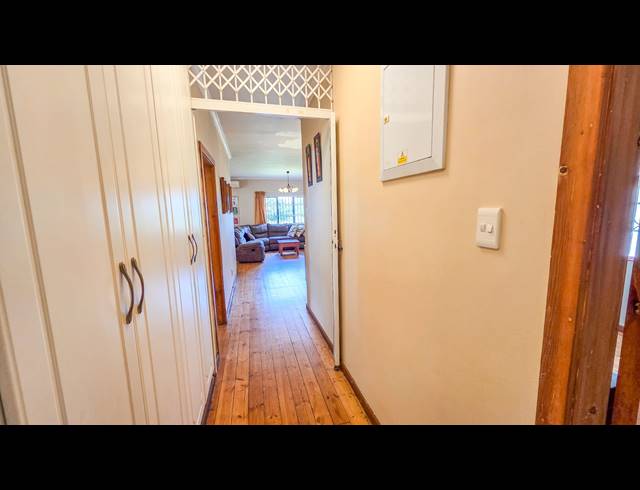 4 BEDROOM FREESTANDING FOR SALE IN HOWICK CENTRAL